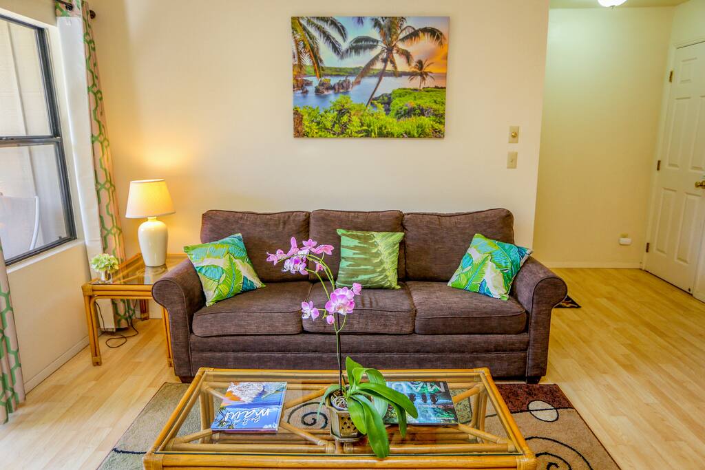 Spacious and relaxing living room