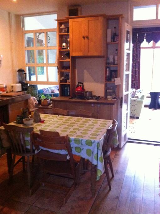 Kitchen/dining area