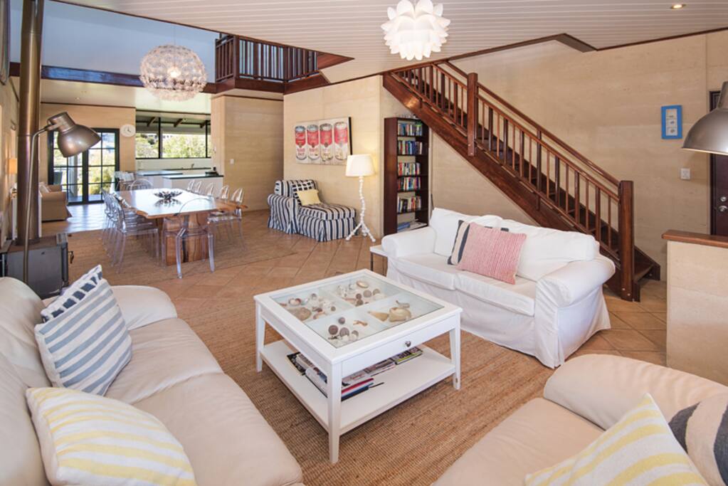 Open plan living/dining