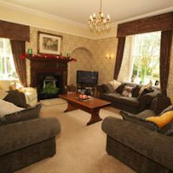 Lounge with Open Fire