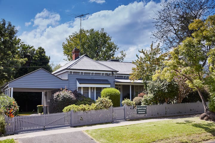 Inglenook Cottage Healesville