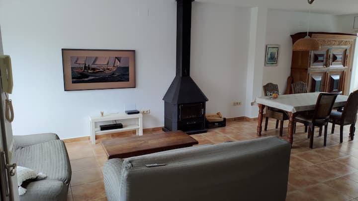 Agradable Vivienda Con Piscina - Sant Pol de Mar