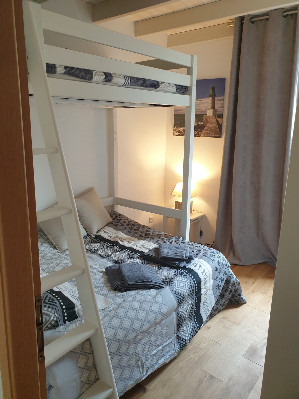 საძინებელი 1