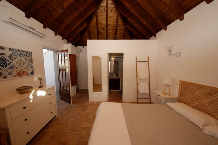 Casa Amália - Cozy Duplex Apartment