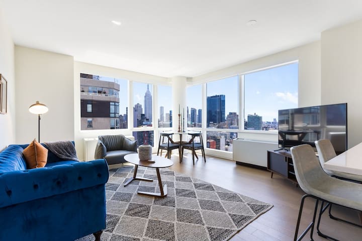 Big City Views 2 bedroom in Manhattan