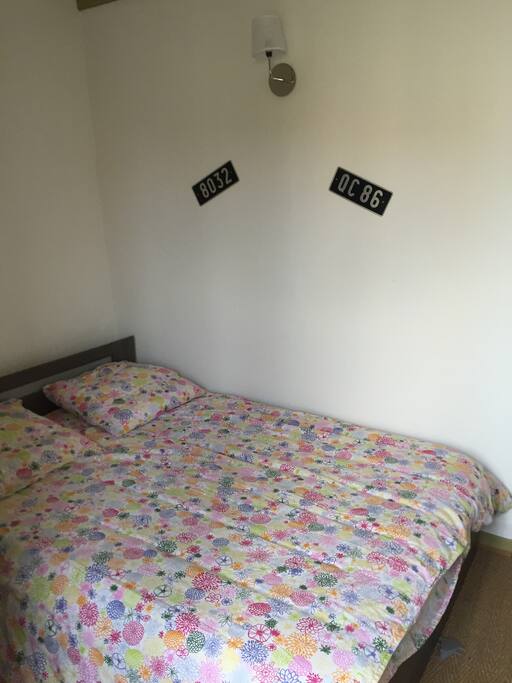 Chambre avec penderie
