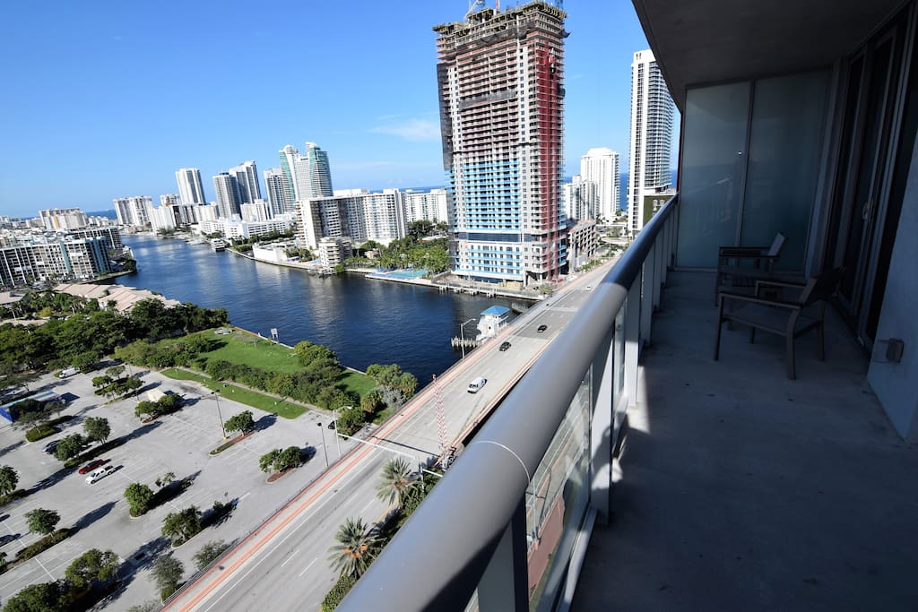 balcony Bay View