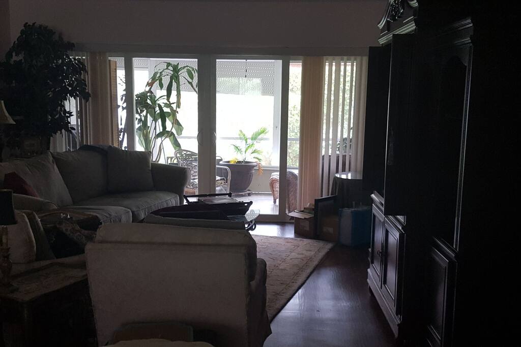 livingroom to patio
