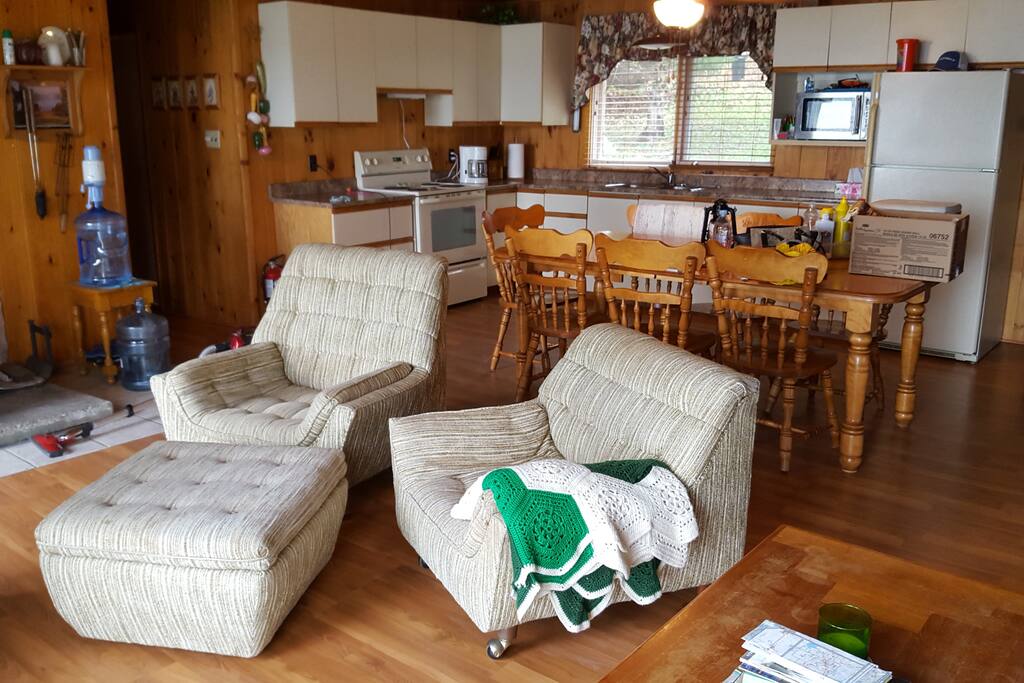 Open concept front room
Kitchen / dining / living room