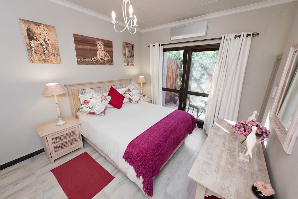 Deluxe Double Room with bath, Lodge 312