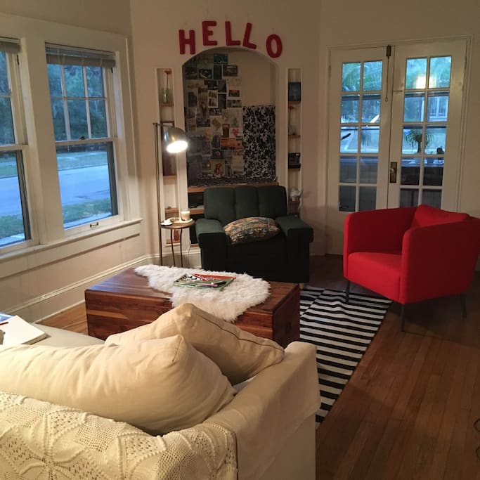 Homie Living Room: Put on your favorite toons and pour yourself a glass of wine!