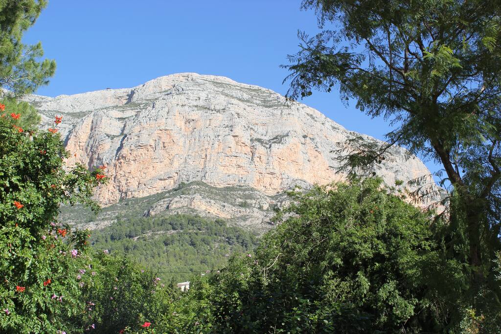Fantastic backdrop and view of the Montgo