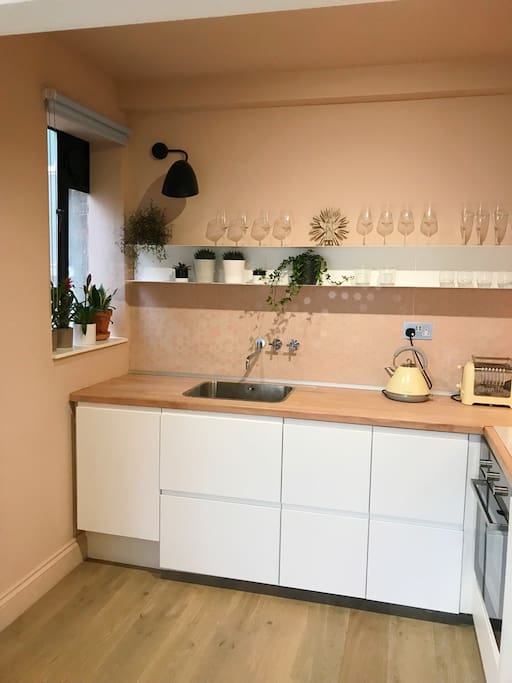 The pink kitchen