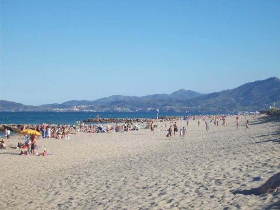 La Plage à 50 M de l'Appartement, Pas besoin de prendre la voiture.