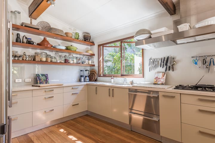 Tranquil Family Beach Retreat with Pool gallery image 2