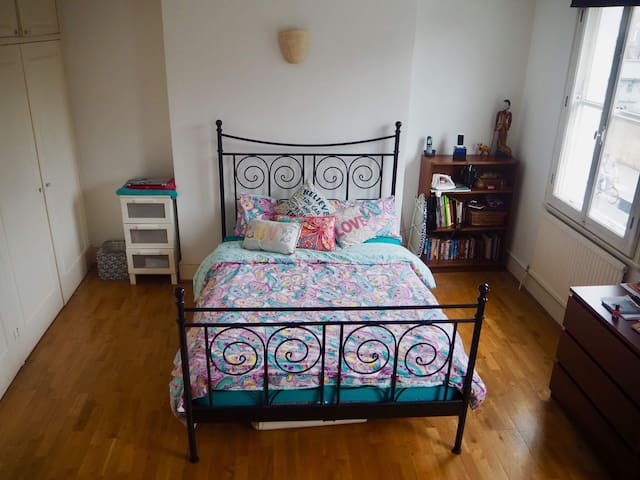 Fun, Trendy Room in Museum District