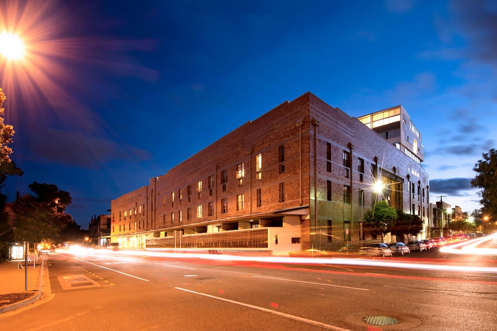 W4 is part of a rare community of heritage-listed buildings found in the inner suburbs of Brisbane