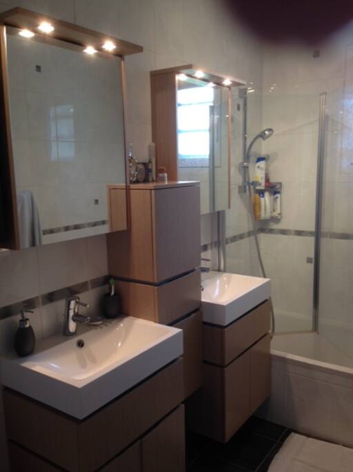 SALLE DE BAINS