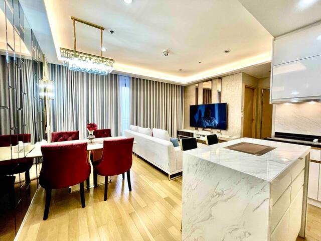 2BR BestLocation-EmDistrict-Metro-PhromPhong-BTS gallery image 3