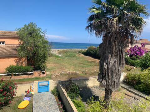 House 20 meters from the beach