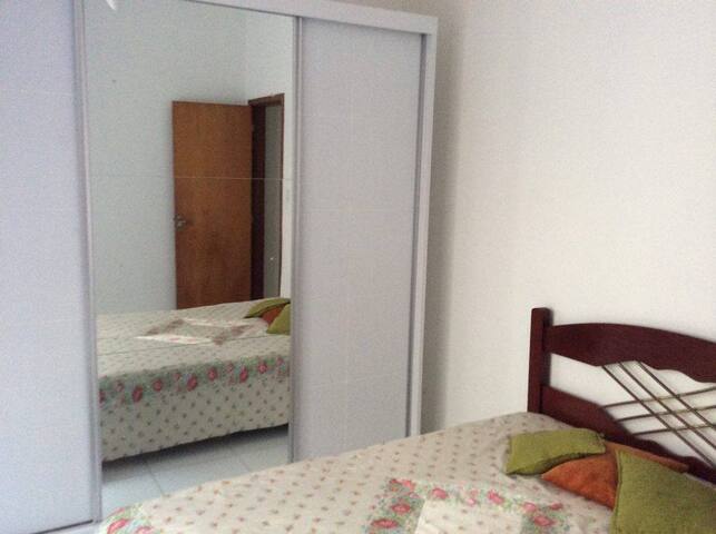 1 quadra da praia, ótimo apartamento! gallery image 5