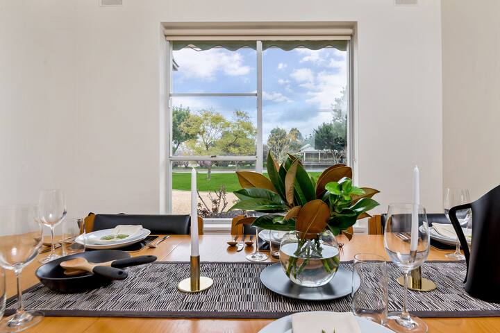 Barossa Idyll 4 beds – town centre, amazing views gallery image 5