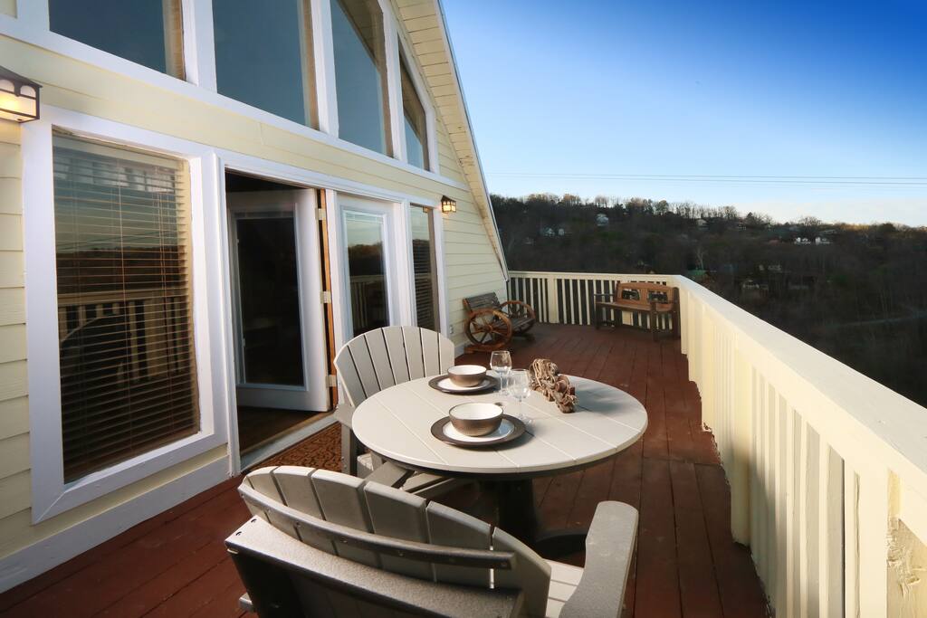 Skyline View-Deck