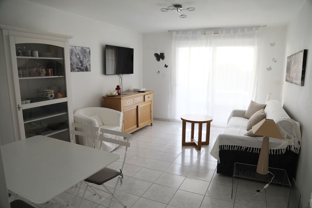 Living-Diner room/Séjour-Salle à manger