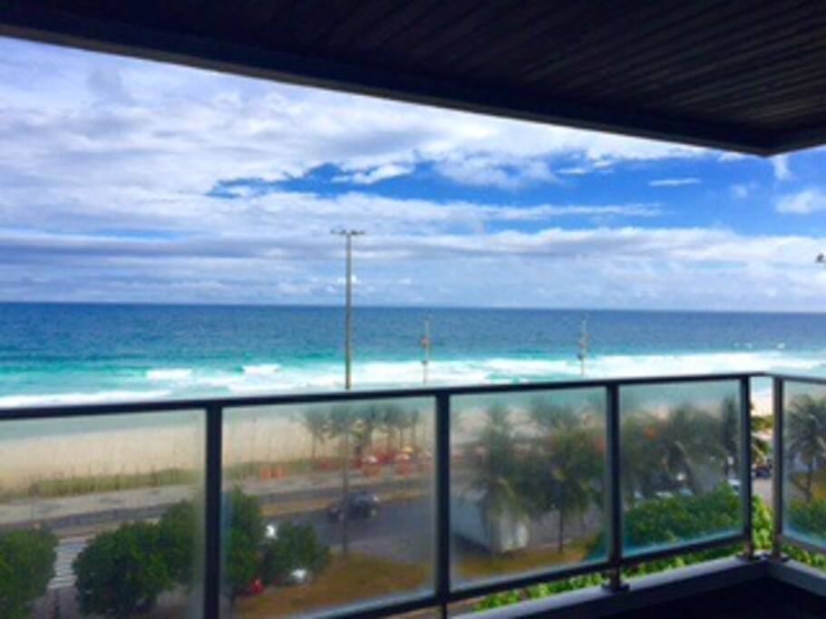 Vista para o mar da praia da Barra