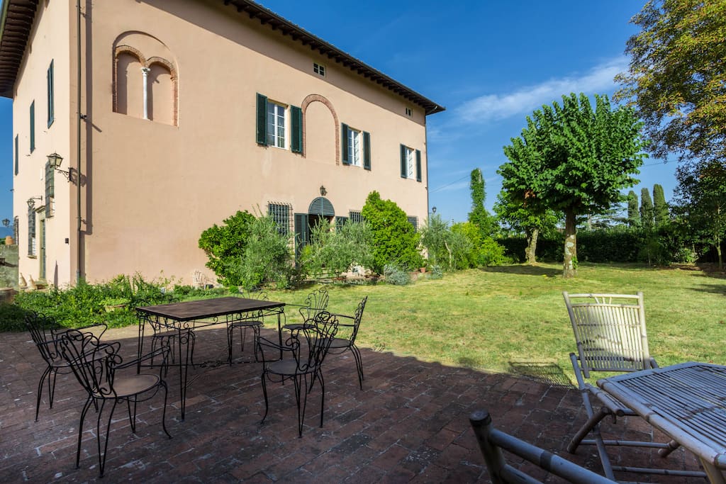 Villa