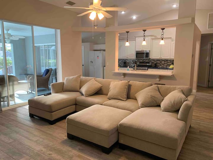 Lake June in Winter Vacation Rentals & Homes Florida, United States