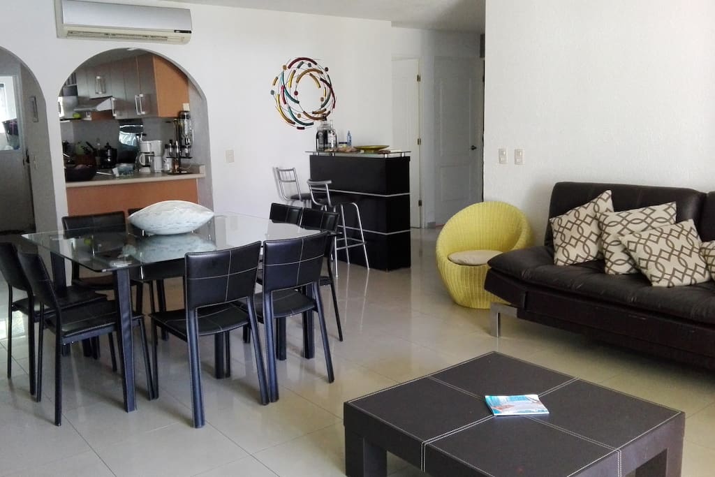 Sala, comedor y cocina