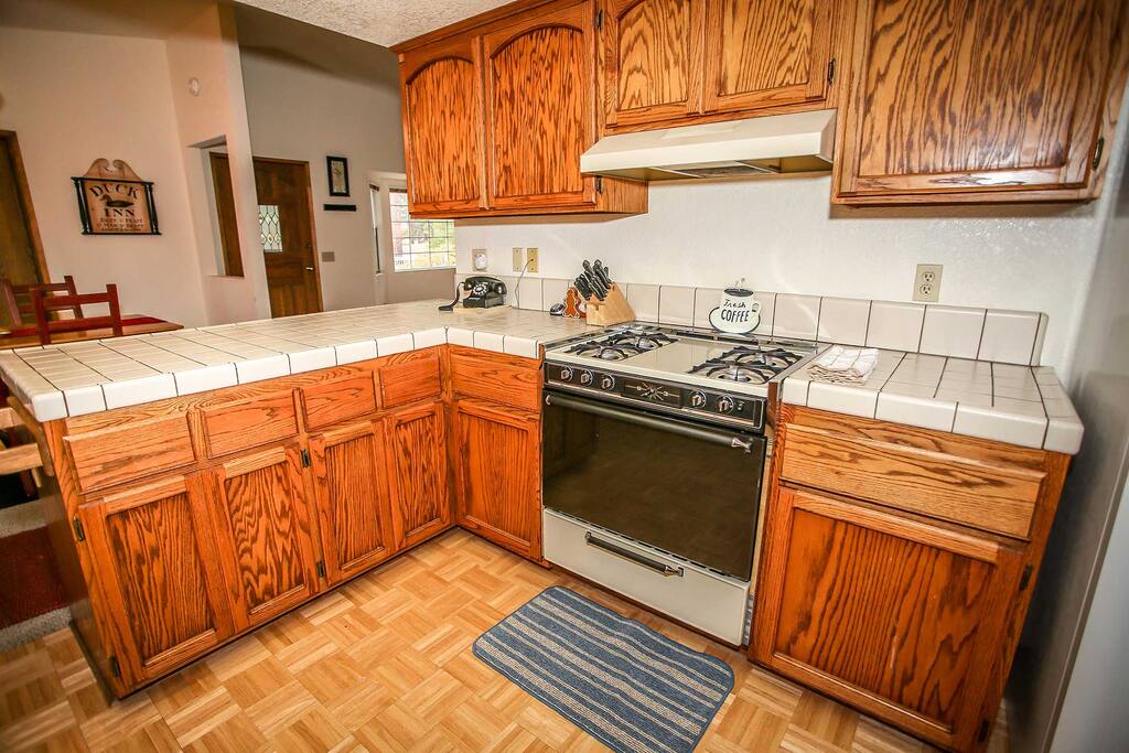Indoors,Kitchen,Room,Oven,Chair