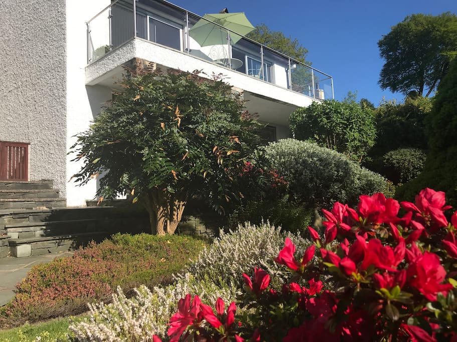 Lingmell rear gardens