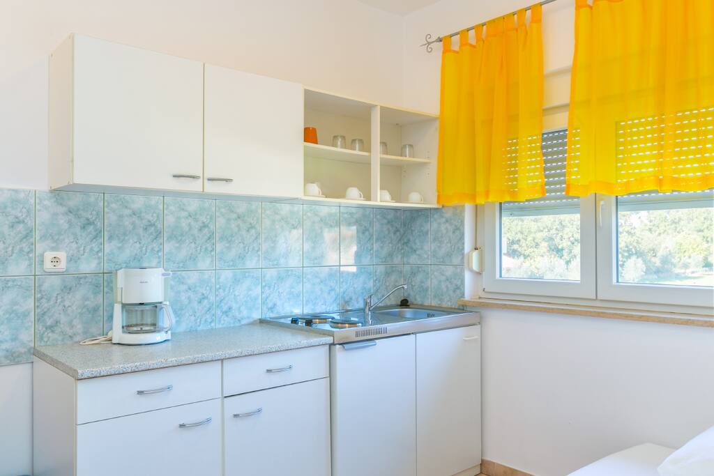 Kitchenette