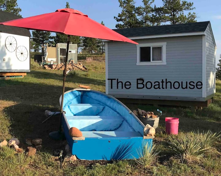 The Boathouse at Bare Bones Bivouac Tiny houses for Rent in Newcastle
