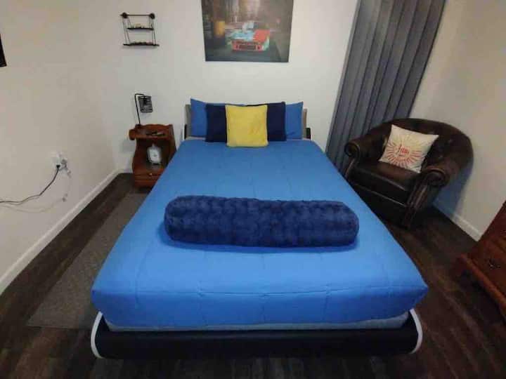 საძინებელი 2