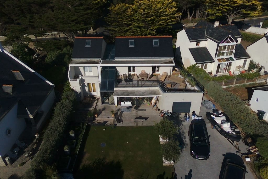 Vue de drône de la maison