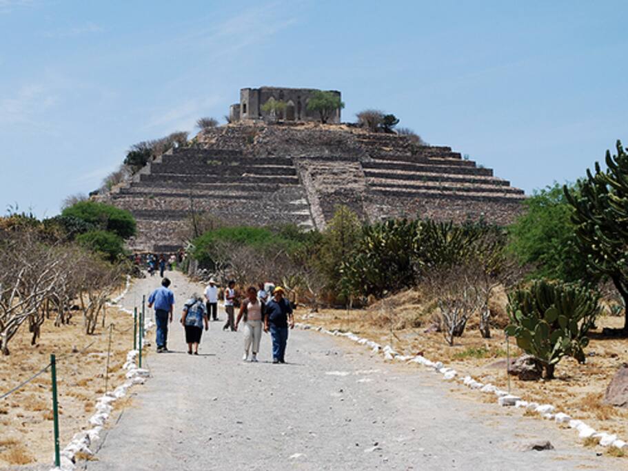 piramide del cerrito junto al CAM