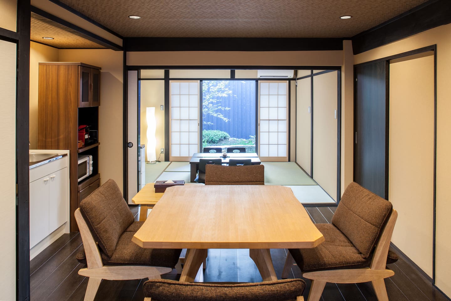 Spacious Luxury Private House W Japanese Garden Houses For
