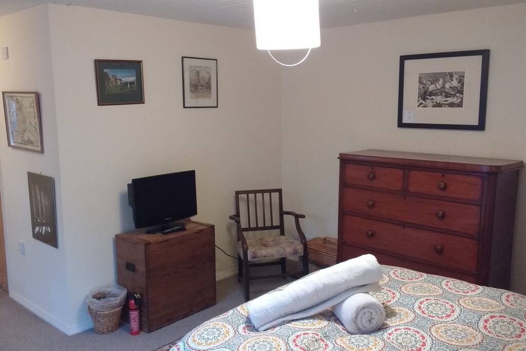 TV (with freeview) and large chest-of-drawers