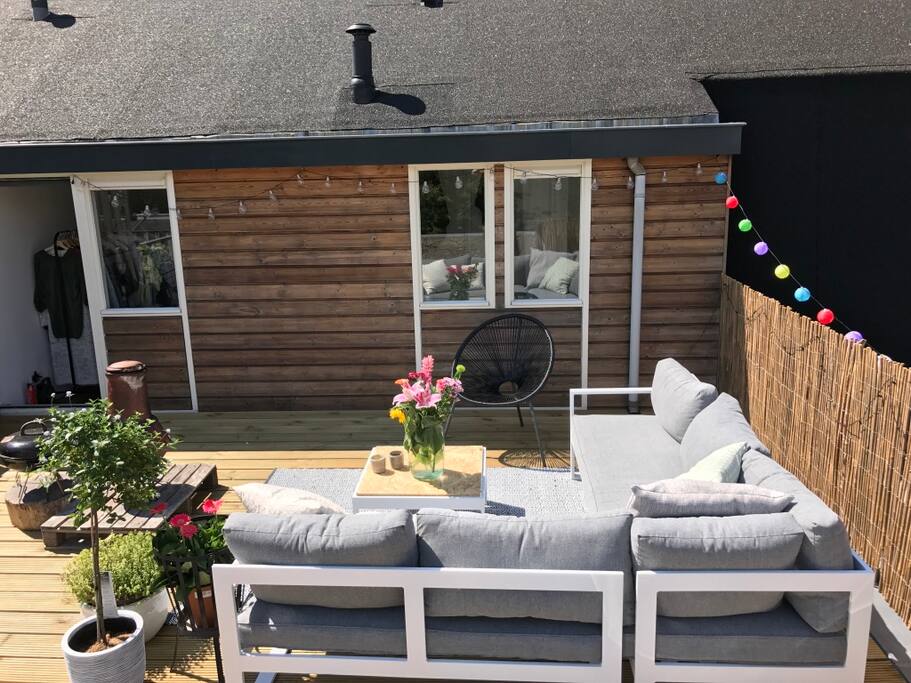 Amazing roof terrace, with sunlight until 7PM