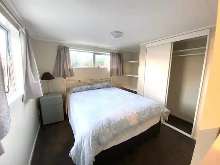 Palmerston North Vacation Rentals & Homes New Zealand Airbnb