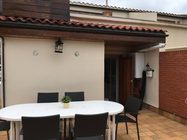 Casa adosada en Sukarrieta con vistas a Urdaibai gallery image 4