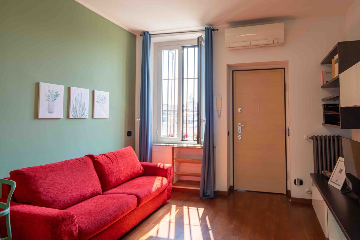 Successful Airbnb property: Allianz MiCo- Fiera near metro to Como, Milan in Milano