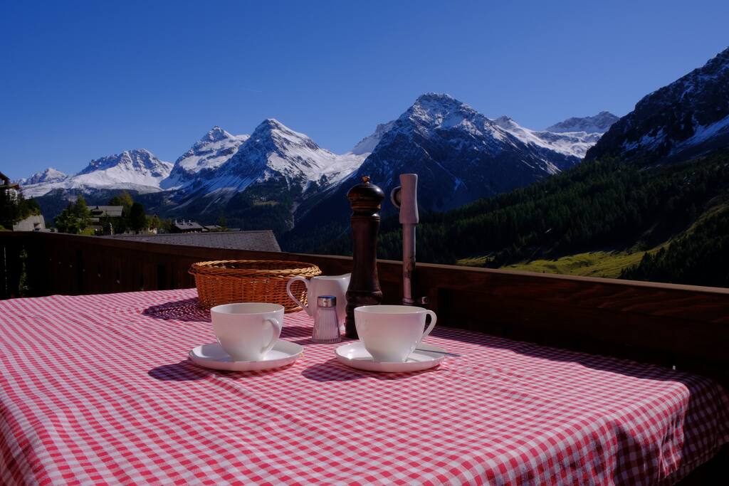 Balkon mit Aussicht nach Osten