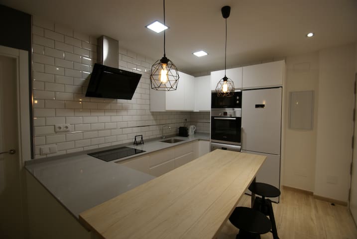 Elegant Apartment 5 Bedrooms City Center