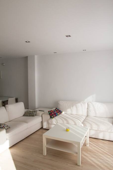 2 sofas, one for 2 and the otherone for 3 people