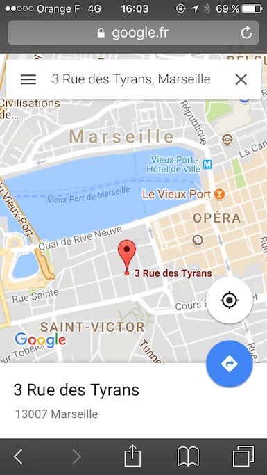 Le studio est situé à 2 mn du Vieux port et tout proche du panier avec le ferry boat qui relie les 2 quais