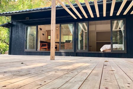 １日１組限定（一棟貸し料金）　「ほしな屋」